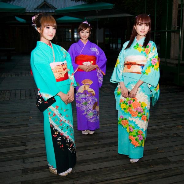    台湾正妹果子、小品、兔兔(品果兔)《宜蘭和服遊拍》户外古风写真，清纯美少女角色扮演英气十足第55张图片