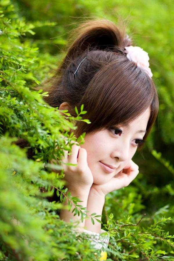    台湾正妹张凯洁/张允霏《士林官邸》清新户外外拍，自然园林间邻家女孩甜美时刻，高清人物写真摄影第63张图片