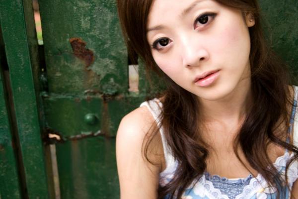    台湾正妹张凯洁/张允霏《士林官邸》清新户外外拍，自然园林间邻家女孩甜美时刻，高清人物写真摄影第85张图片