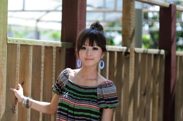    台湾正妹张凯洁（果子MM）士林官邸清新户外写真，展现灵动甜美少女范儿，高清图片集第6张图片