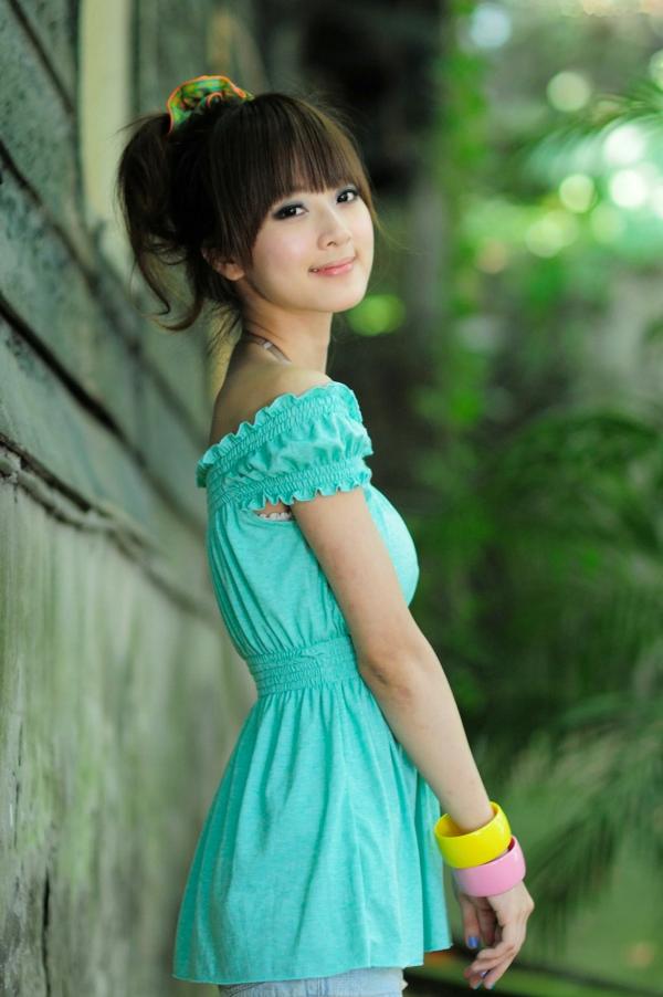    台湾正妹张凯洁（果子MM）士林官邸清新户外写真，展现灵动甜美少女范儿，高清图片集第41张图片
