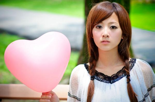    台湾正妹张凯洁大湖公园清新外拍写真_气质少女白裙唯美治愈系街拍第26张图片