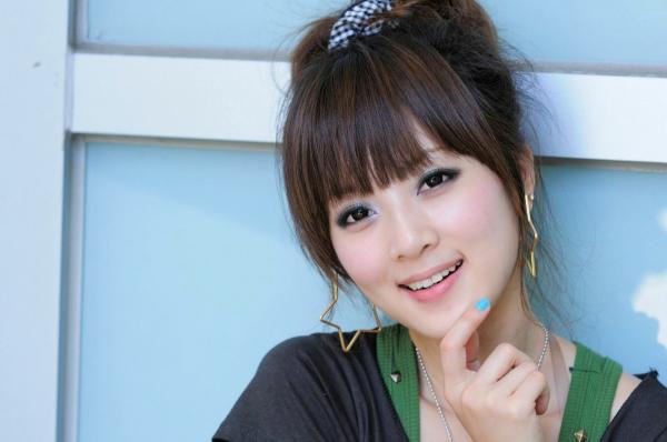    台湾正妹果子Mikako台大法商学院清纯少女外拍写真，清新甜美校园风户外街拍，治愈系邻家女孩写真集第70张图片
