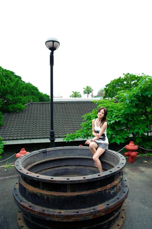    台湾正妹果子MM张允霏《水博馆》外拍集，清新治愈系邻家女孩户外写真第36张图片