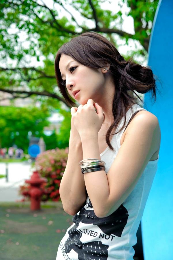    台湾正妹果子MM张允霏《水博馆》外拍集，清新治愈系邻家女孩户外写真第47张图片