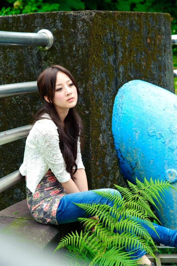    台湾正妹果子MM张允霏《水博馆》外拍集，清新治愈系邻家女孩户外写真第53张图片