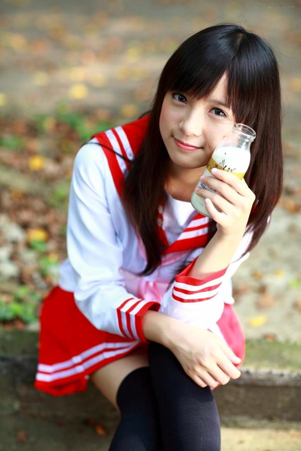    台湾正妹虞成敬清新校园风外拍写真，甜美校服穿搭，尽显治愈气息的邻家萌系美少女合集第18张图片