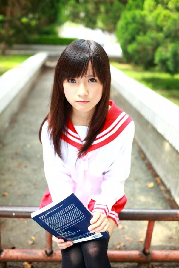    台湾正妹虞成敬清新校园风外拍写真，甜美校服穿搭，尽显治愈气息的邻家萌系美少女合集第21张图片