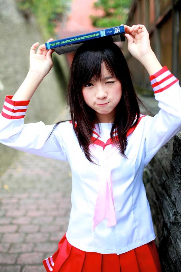    台湾正妹虞成敬清新校园风外拍写真，甜美校服穿搭，尽显治愈气息的邻家萌系美少女合集第22张图片
