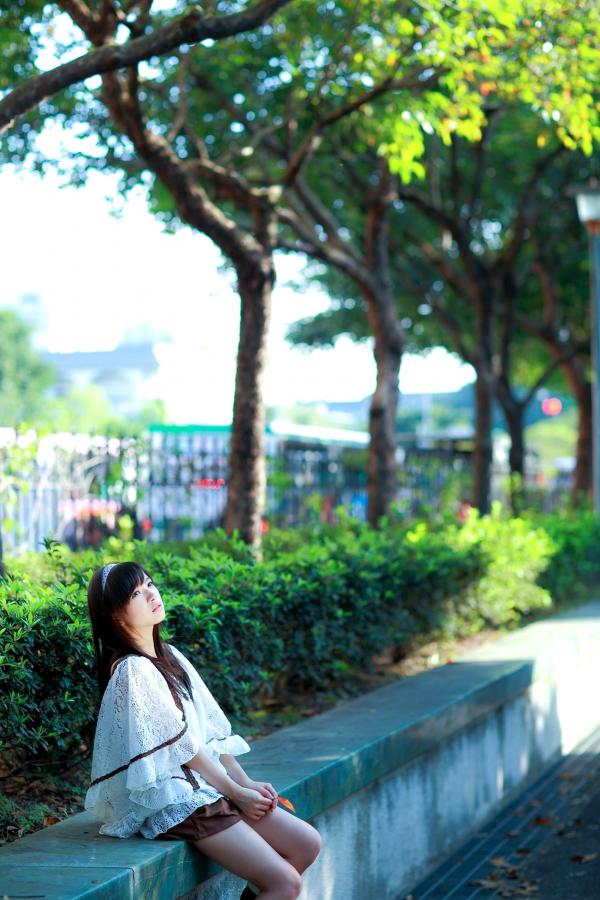    台湾正妹虞成敬清新校园风外拍写真，甜美校服穿搭，尽显治愈气息的邻家萌系美少女合集第27张图片