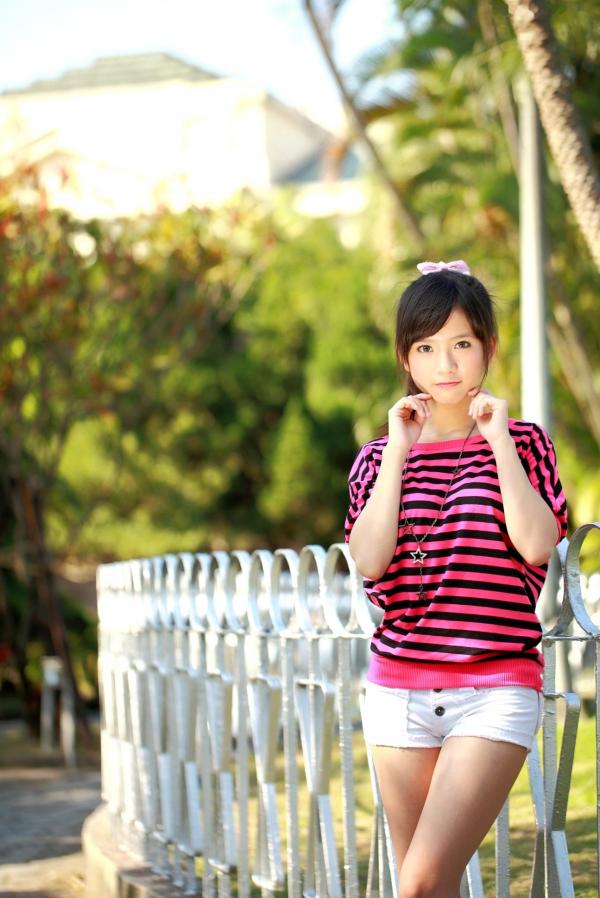    台湾正妹虞成敬清新校园风外拍写真，甜美校服穿搭，尽显治愈气息的邻家萌系美少女合集第47张图片