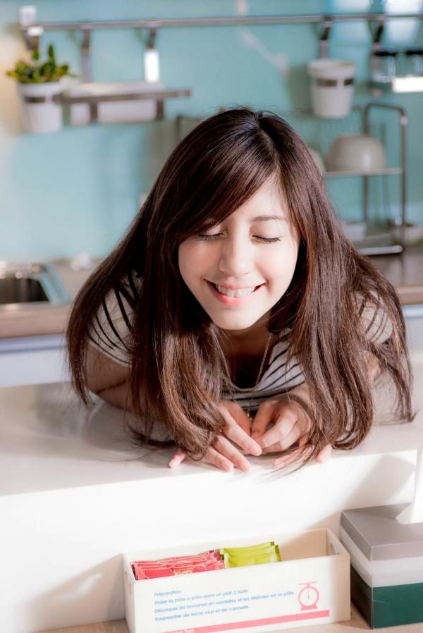    台湾正妹辜莞允、邱慧雯《极品台湾姐妹花》清新家居私房写真集，元气甜美邻家女孩日常摄影第59张图片