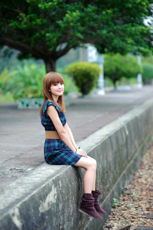    台湾正妹果子、小品、兔兔《天空之城x旧泰安车站》第II部，户外清新铁道风情写真，青春元气少女街拍合集第46张图片