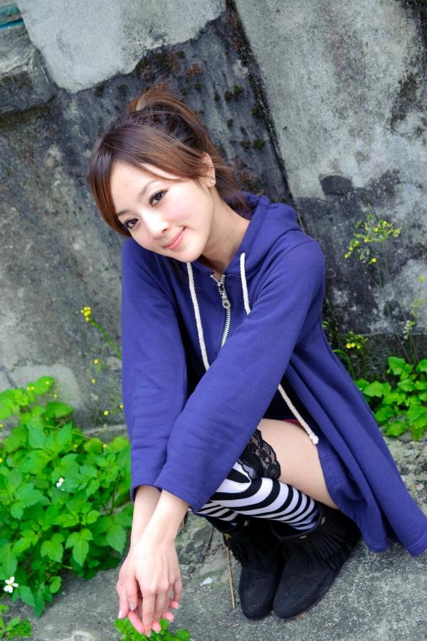    台湾正妹张凯洁（果子MM）水博馆外拍写真集：清新治愈系街拍，演绎甜美可爱少女风第40张图片