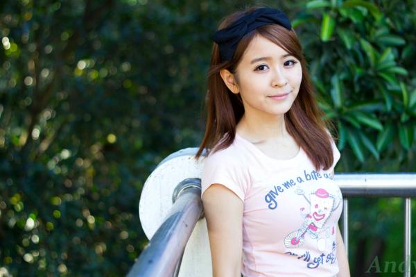    台湾正妹郭燕陵圈圈《校园时光》清新户外写真，邻家甜美气质少女，治愈系纯美校园风美图分享第27张图片