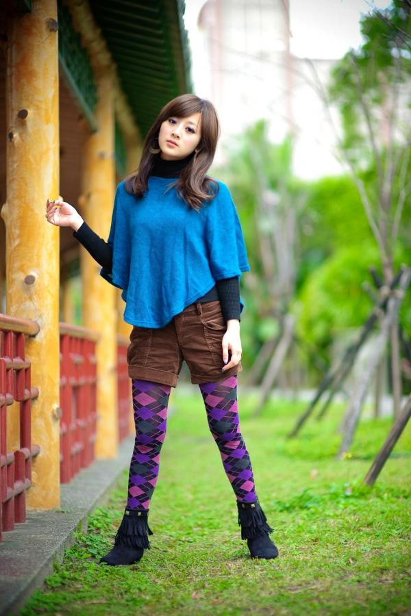    台湾正妹Mikako果子MM双溪公园清新私房写照，冬日针织衫演绎邻家女孩自然纯美魅力第19张图片