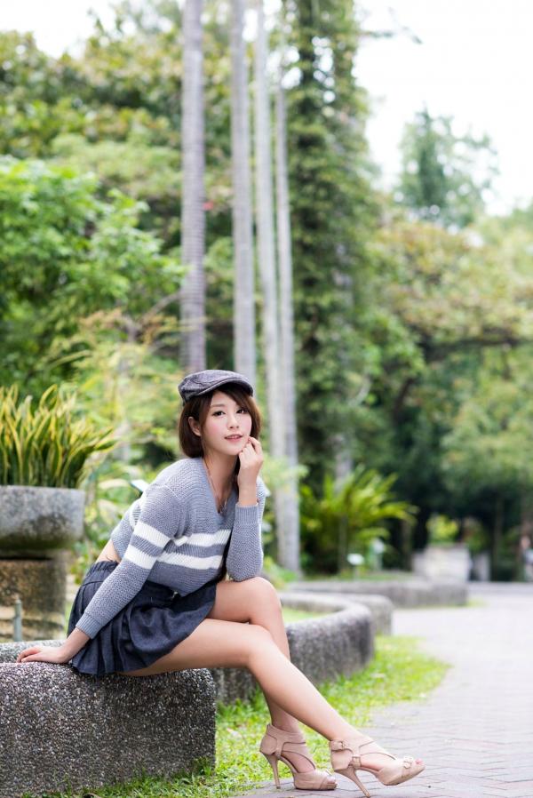    台湾女神MISO《秋之风》户外写真，清新甜美气质自然风情，精致面容演绎秋日治愈系美学第13张图片