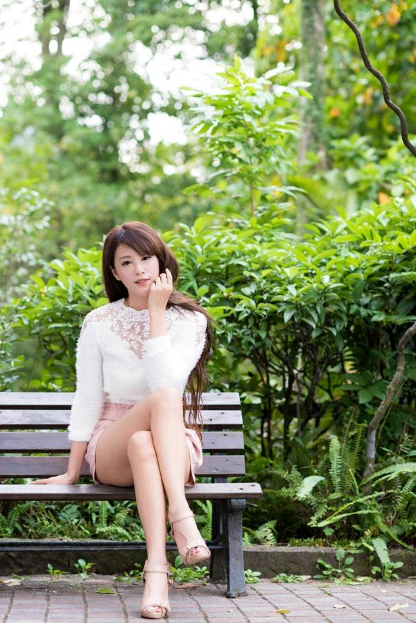    台湾女神MISO《秋之风》户外写真，清新甜美气质自然风情，精致面容演绎秋日治愈系美学第14张图片