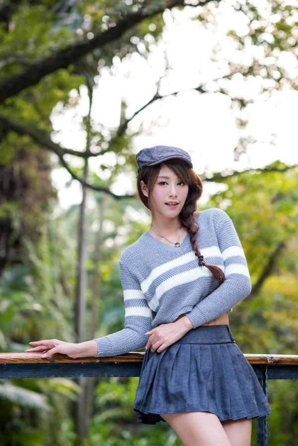    台湾女神MISO《秋之风》户外写真，清新甜美气质自然风情，精致面容演绎秋日治愈系美学第19张图片
