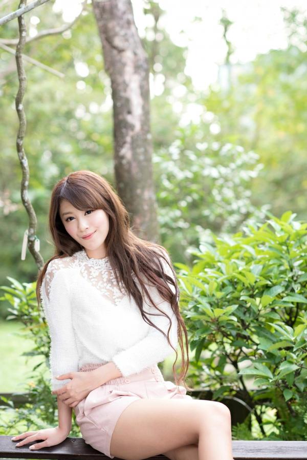    台湾女神MISO《秋之风》户外写真，清新甜美气质自然风情，精致面容演绎秋日治愈系美学第54张图片