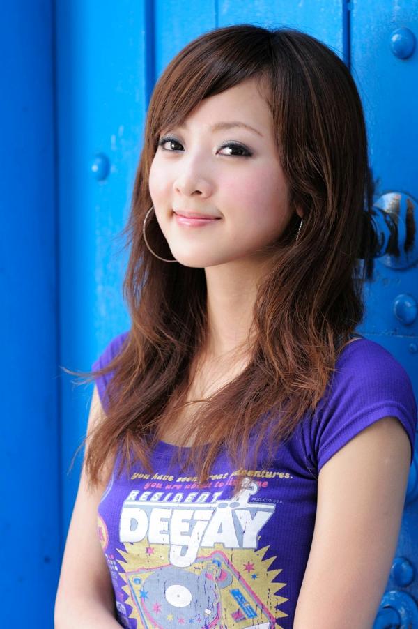    台湾正妹张允霏Mikako公馆商圈清新街拍，户外治愈系少女生活写真集第34张图片