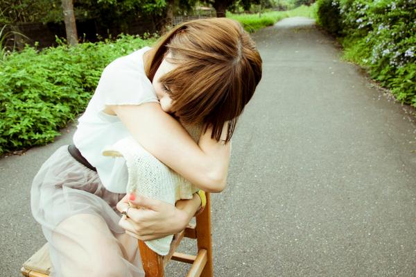    台湾模特熊维妮《美军宿舍随拍》写真集：清新文艺女神的复古户外街拍与治愈系私房影像第35张图片