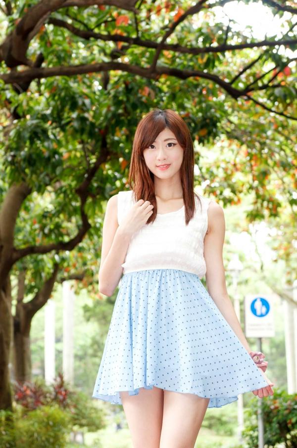    台湾正妹Queena林茉晶校园清新外拍写真集_活力青春风与甜美邻家气质展示第59张图片