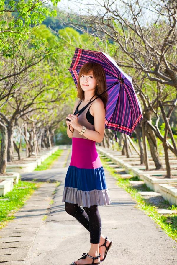    台湾正妹Mikako果子MM写真集，双溪公园士林官邸优雅外拍，百变气质女神甜美时尚私房照第83张图片