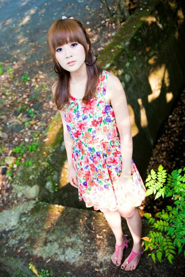    台湾正妹Mikako果子MM写真集，双溪公园士林官邸优雅外拍，百变气质女神甜美时尚私房照第103张图片