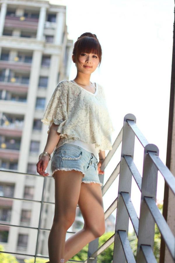    台湾正妹张允霏果子MM士林街头清新外拍，治愈系甜美夏日写真第187张图片