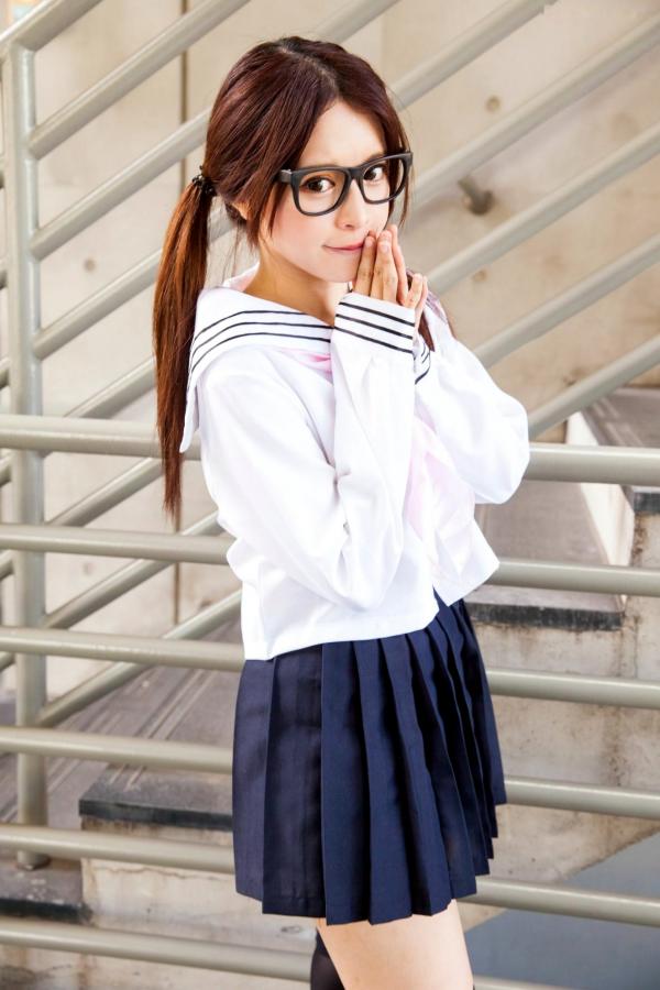    台湾正妹张齐郡JULIE《长筒袜校服少女》户外日系清新学生装写真集第12张图片