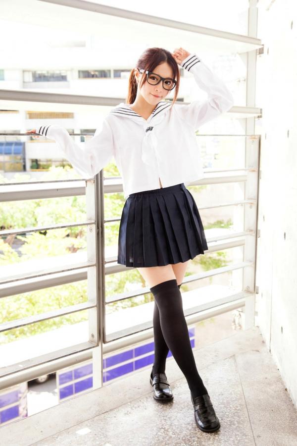    台湾正妹张齐郡JULIE《长筒袜校服少女》户外日系清新学生装写真集第53张图片