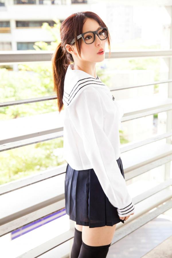    台湾正妹张齐郡JULIE《长筒袜校服少女》户外日系清新学生装写真集第58张图片