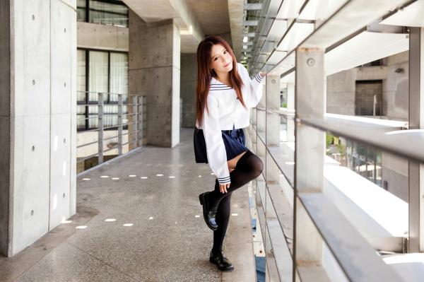    台湾正妹张齐郡JULIE《长筒袜校服少女》户外日系清新学生装写真集第69张图片