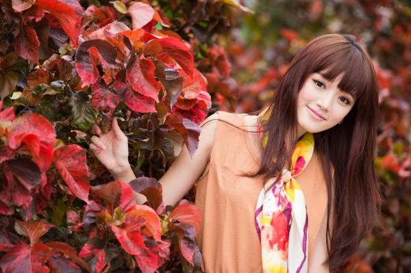    台湾模特林岗怡Didy小清新写真合集，森林系少女户外唯美连衣裙穿搭，治愈系气质女神街拍特辑第14张图片