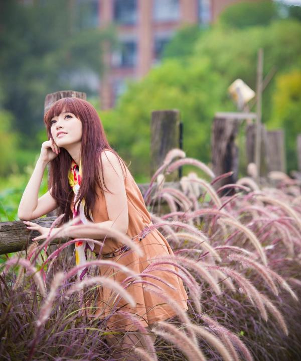    台湾模特林岗怡Didy小清新写真合集，森林系少女户外唯美连衣裙穿搭，治愈系气质女神街拍特辑第55张图片