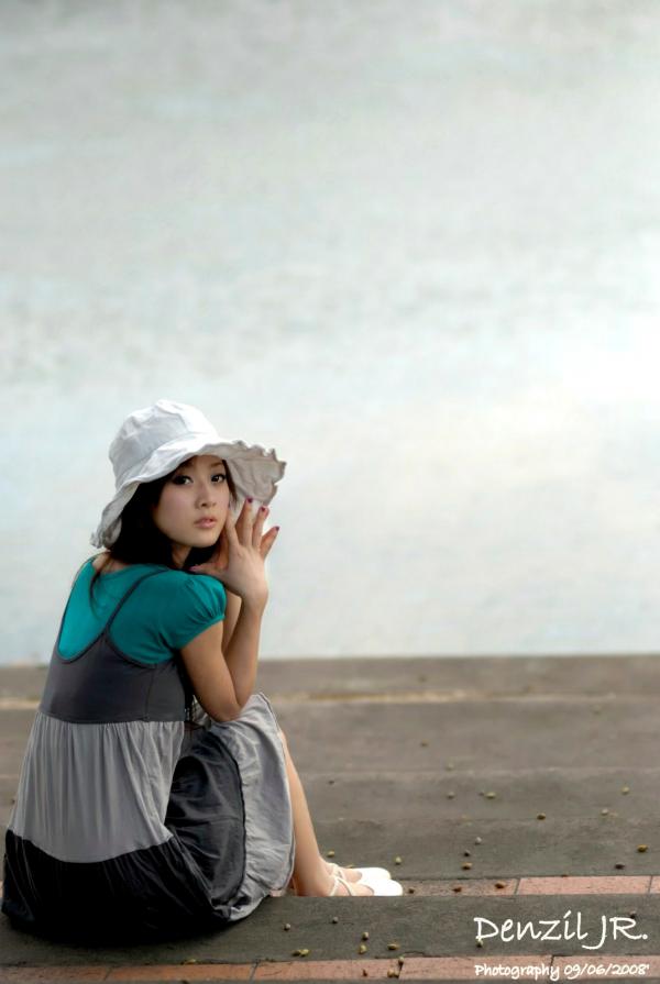    台湾正妹果子MM张允霏户外清新休闲写真，治愈系阳光少女街拍，展现邻家女孩纯真气质第16张图片