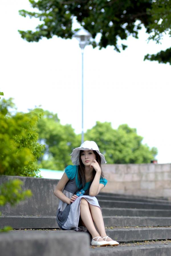    台湾正妹果子MM张允霏户外清新休闲写真，治愈系阳光少女街拍，展现邻家女孩纯真气质第56张图片