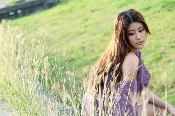    台湾正妹林真亦Yuna阳光美少女户外外拍写真，清新甜美治愈系风格合集第29张图片