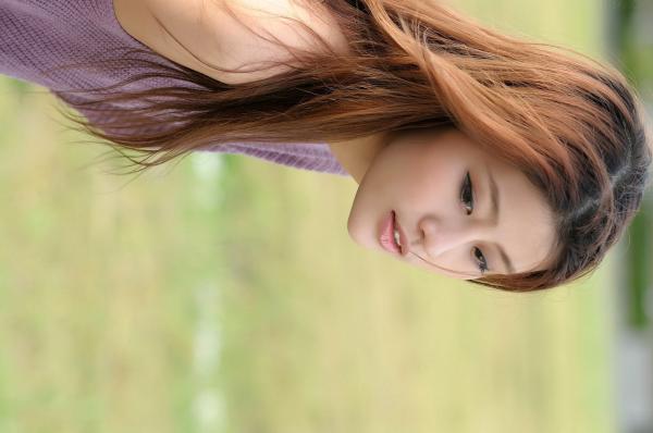    台湾正妹林真亦Yuna阳光美少女户外外拍写真，清新甜美治愈系风格合集第39张图片