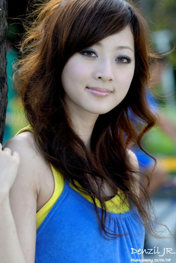    台湾正妹果子MM/张允霏《台大外拍》清纯校园风系列写真集，甜美少女活力户外实拍第7张图片
