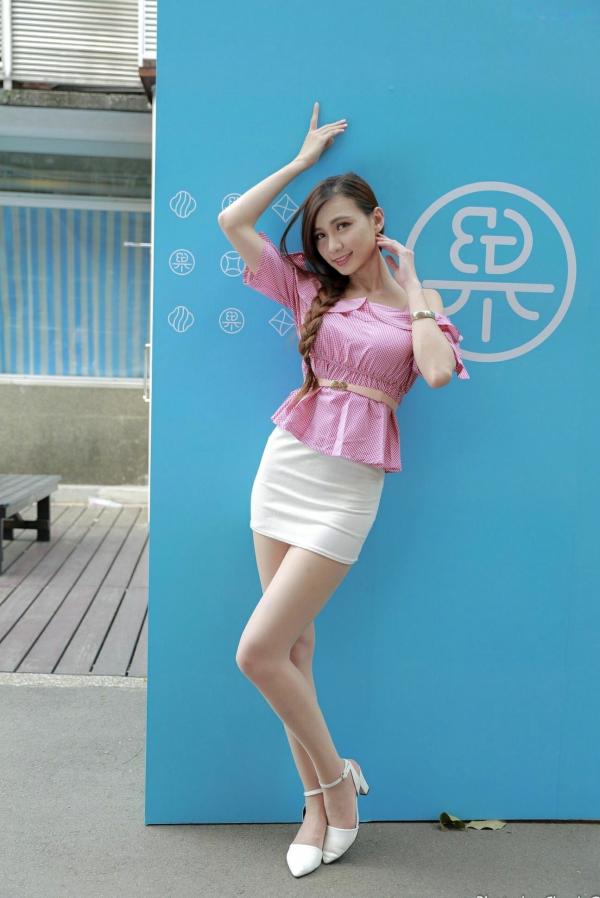    台湾正妹蔡译心Candice师范大学外拍，校园清新风少女写真集，展现青春活力与美腿魅力第7张图片