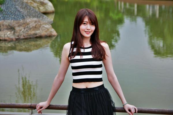    台湾正妹Brindy薛薛《國圖外拍》户外清新写真，青春休闲风格少女感十足第64张图片