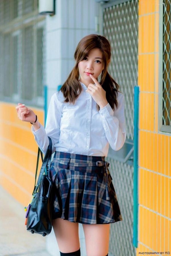    台湾正妹Dash Xu/許琬珍油厂国小校园写真：清纯校服制服风格，捕捉青春气息的初恋感第6张图片