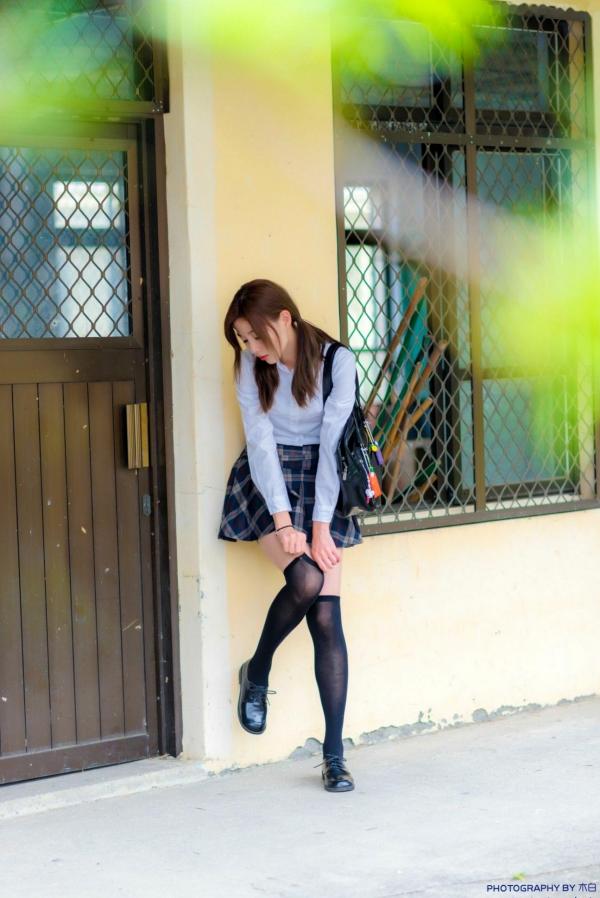    台湾正妹Dash Xu/許琬珍油厂国小校园写真：清纯校服制服风格，捕捉青春气息的初恋感第16张图片