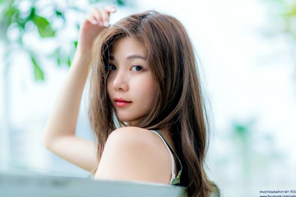    台湾正妹Dash Xu/許琬珍油厂国小校园写真：清纯校服制服风格，捕捉青春气息的初恋感第52张图片