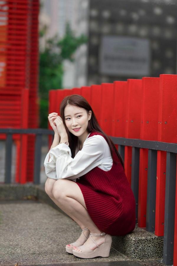    台湾正妹Lia杨思原《新店碧潭》户外清新写真，甜美穿搭尽显文艺邻家女神范儿第44张图片