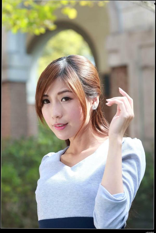    台湾正妹_Agant小静台大校园外拍，黑丝配职业装尽显知性御姐魅力写真集[71P]第6张图片