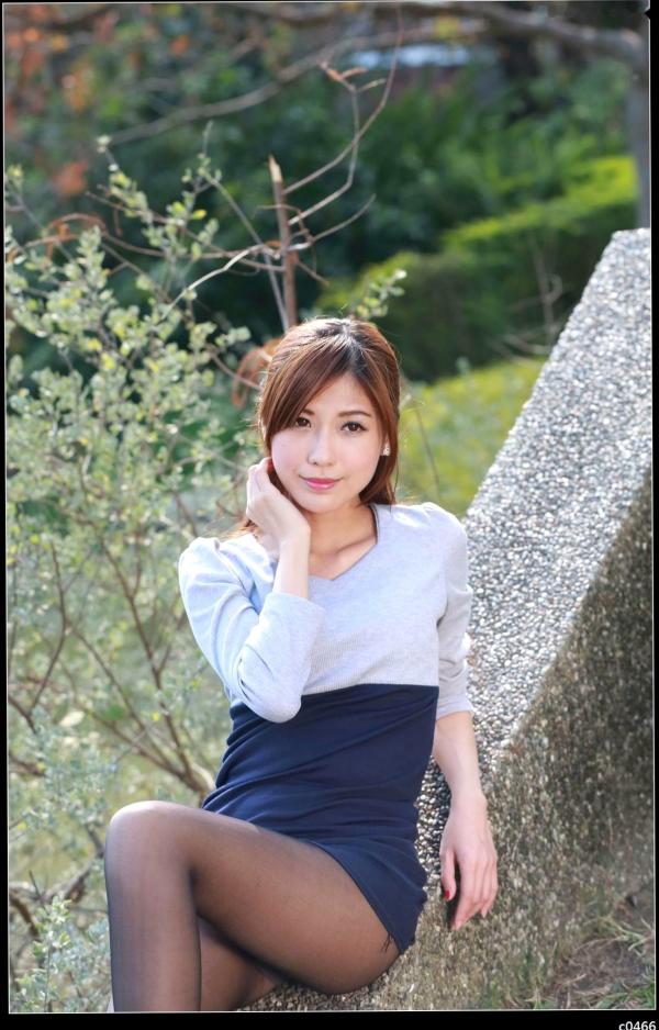    台湾正妹_Agant小静台大校园外拍，黑丝配职业装尽显知性御姐魅力写真集[71P]第47张图片