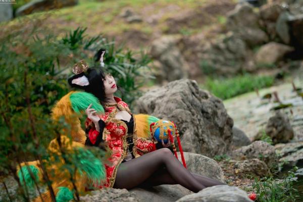    台湾正妹_ 阿璃 LOL英雄联盟 Cosplay写真：新春古风旗袍野性诱惑[21P]第9张图片